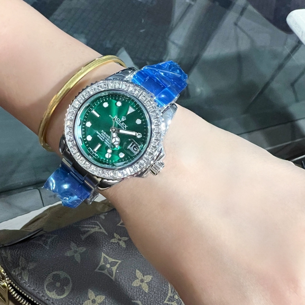 ブランド時計側面デザイン